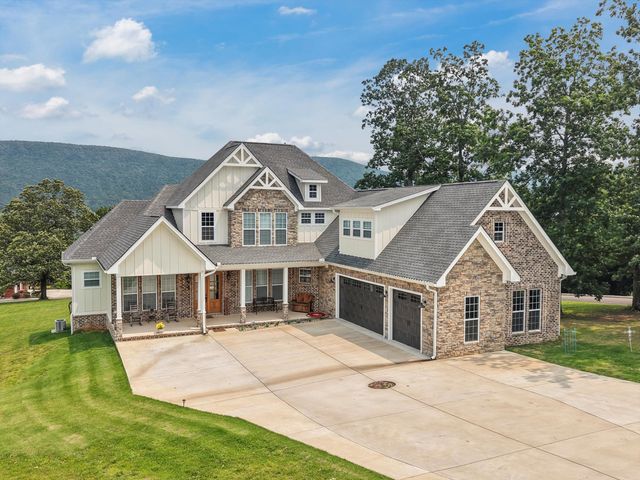 300 Skyhigh Drive, Dunlap, TN 37327