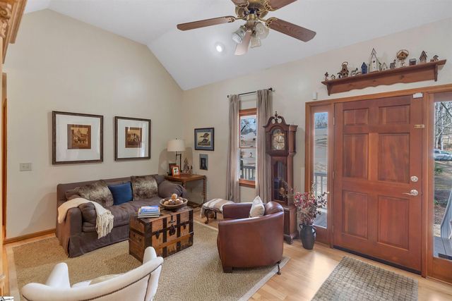 109 Holder Street, Liberty, SC 29657