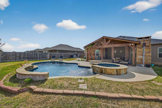1124 Monaco Drive, Princeton, TX 75407
