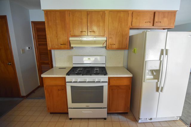 5721 Twickingham Court, Evansville, IN 47711