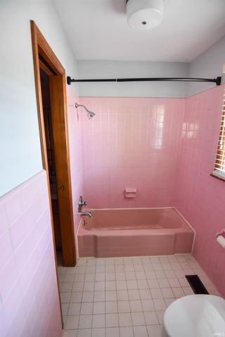 5721 Twickingham Court, Evansville, IN 47711