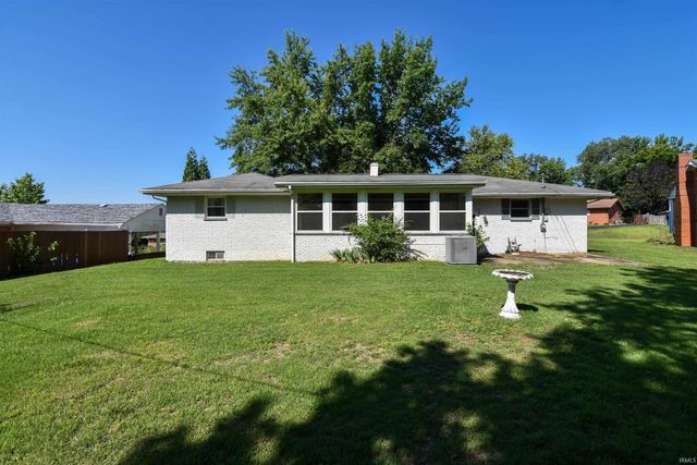 5721 Twickingham Court, Evansville, IN 47711