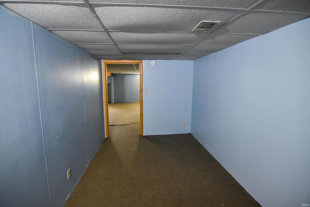 5721 Twickingham Court, Evansville, IN 47711