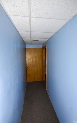 5721 Twickingham Court, Evansville, IN 47711