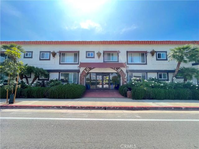 2115 Placentia Avenue 4, Costa Mesa, CA 92627