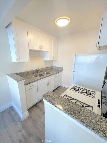 2115 Placentia Avenue 4, Costa Mesa, CA 92627