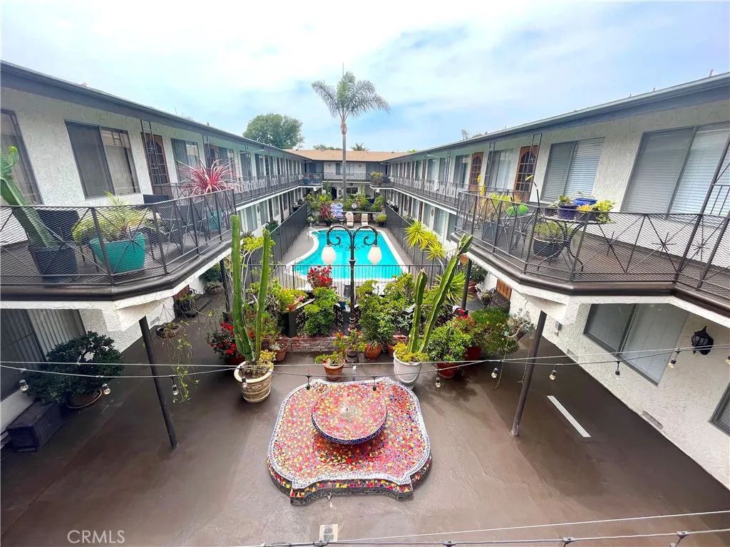 2115 Placentia Avenue 4, Costa Mesa, CA 92627