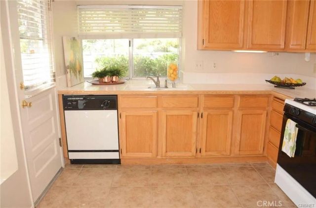 22919 Banyan, Saugus, CA 91390
