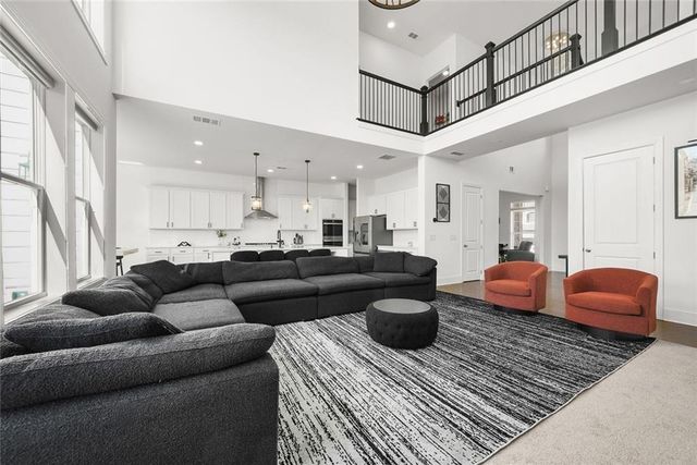 237 Tillman Pass, Woodstock, GA 30188