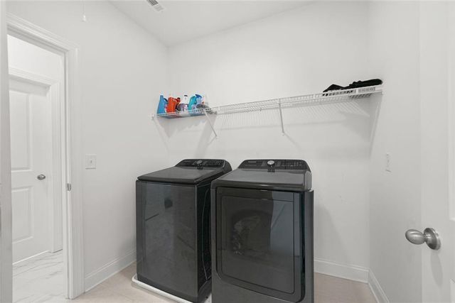 237 Tillman Pass, Woodstock, GA 30188