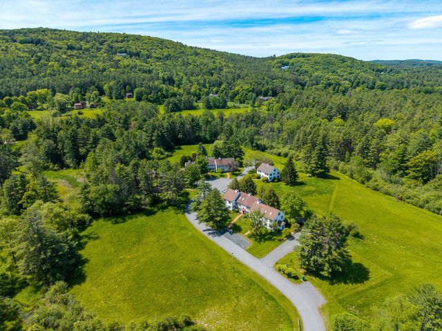 40 Norwich Meadows Dr Unit 10, Norwich, VT 05055