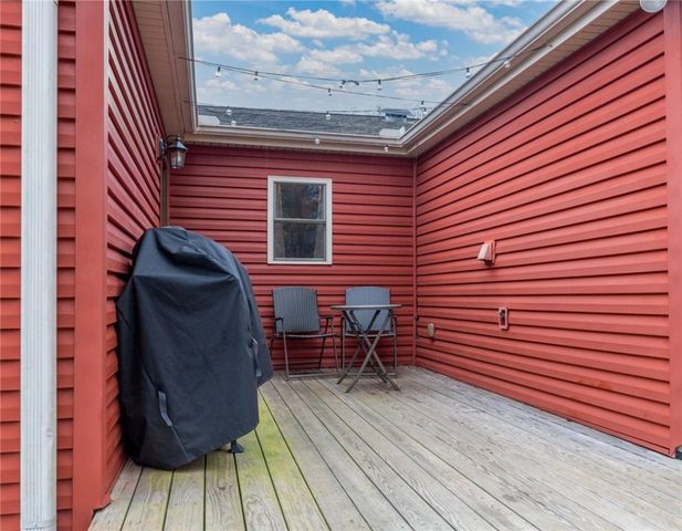 109 S Laurel Street, Walhalla, SC 29691