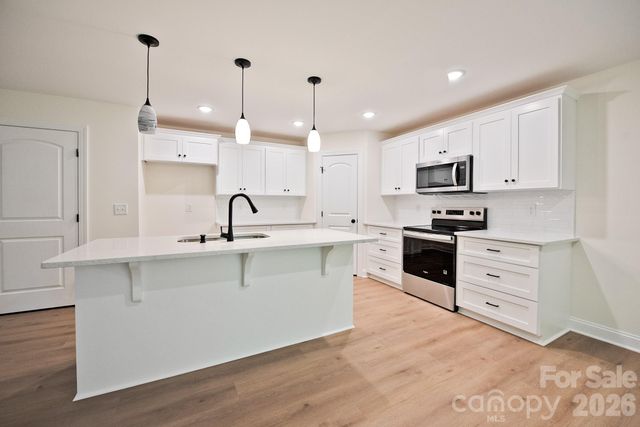 1211 BRECKEN Court, Kannapolis, NC 28081
