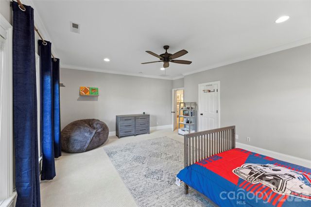 208 Tinkham Trail, Cramerton, NC 28032