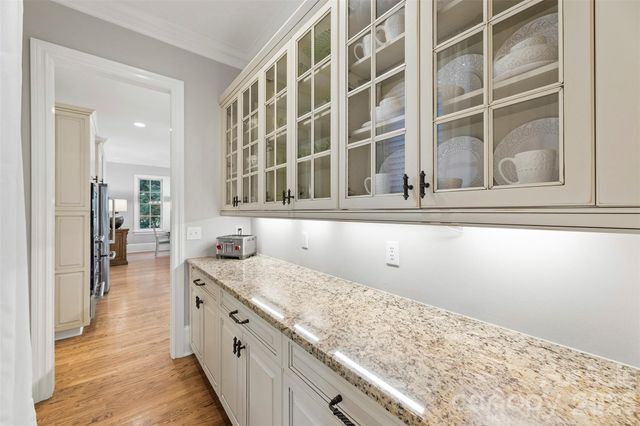 208 Tinkham Trail, Cramerton, NC 28032