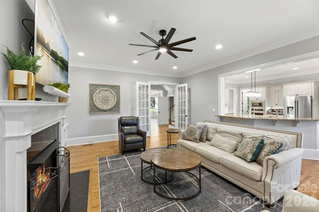208 Tinkham Trail, Cramerton, NC 28032