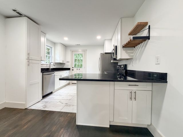 1353 Cardinal Ave, Nashville, TN 37216