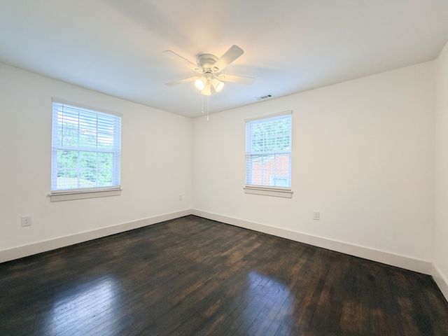 1353 Cardinal Ave, Nashville, TN 37216
