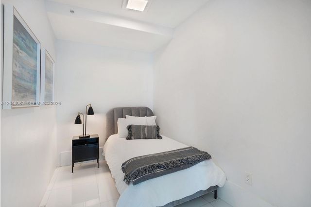 350 S Miami Avenue 713, Miami, FL 33130