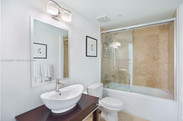 350 S Miami Avenue 713, Miami, FL 33130