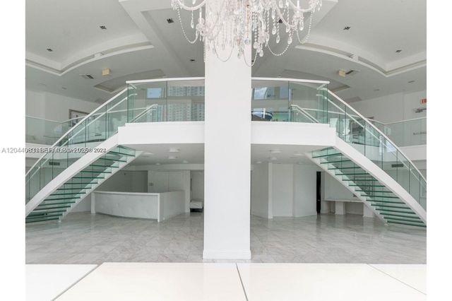 350 S Miami Avenue 713, Miami, FL 33130