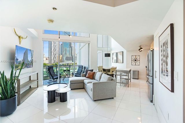 350 S Miami Avenue 713, Miami, FL 33130