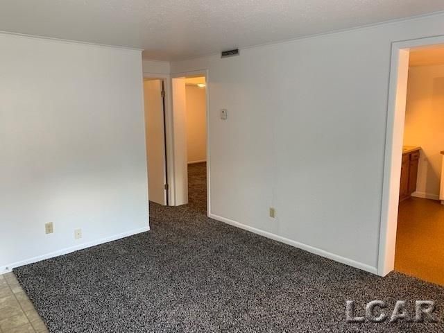 712 Company Street Apt 1, Adrian, MI 49221