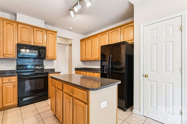 15108 Bridle Trace Lane, Pineville, NC 28134
