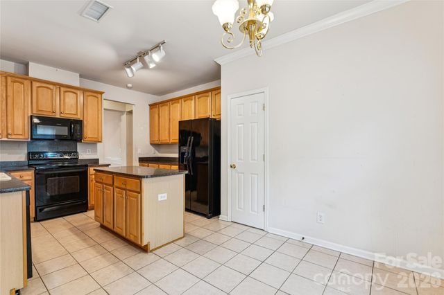 15108 Bridle Trace Lane, Pineville, NC 28134