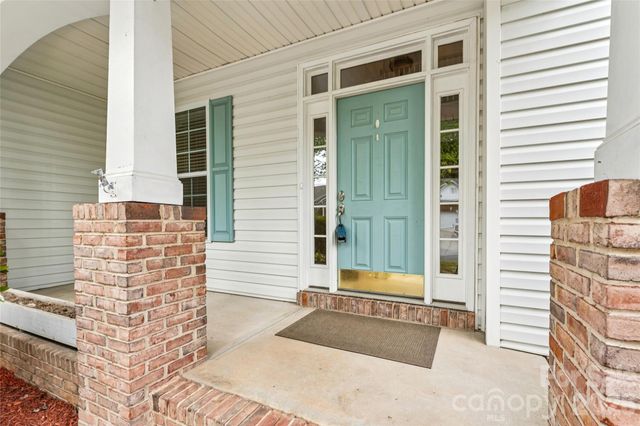 15108 Bridle Trace Lane, Pineville, NC 28134