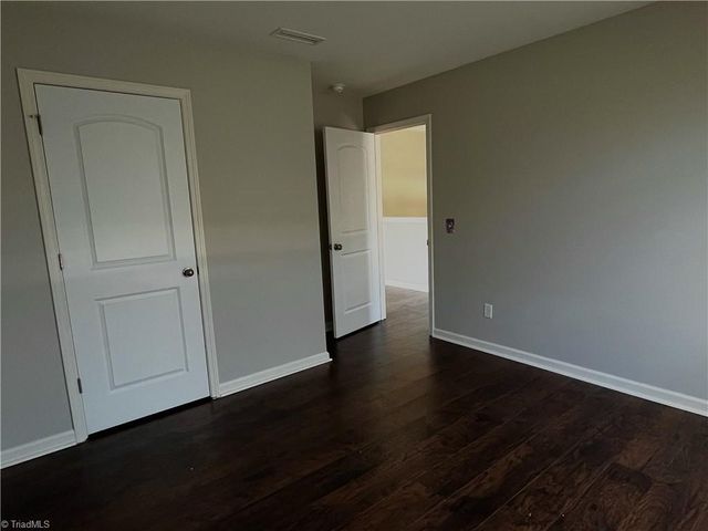 4120 Medina Court, Pfafftown, NC 27040