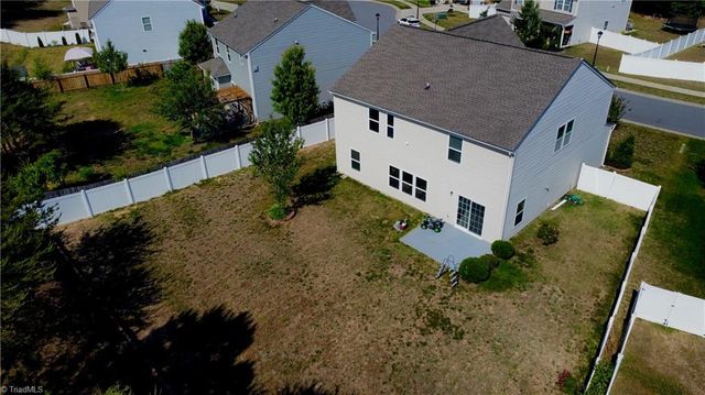 4120 Medina Court, Pfafftown, NC 27040