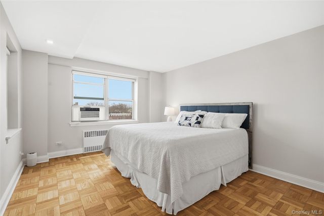 2 Washington Square 5H, Larchmont, NY 10538