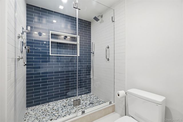 2 Washington Square 5H, Larchmont, NY 10538