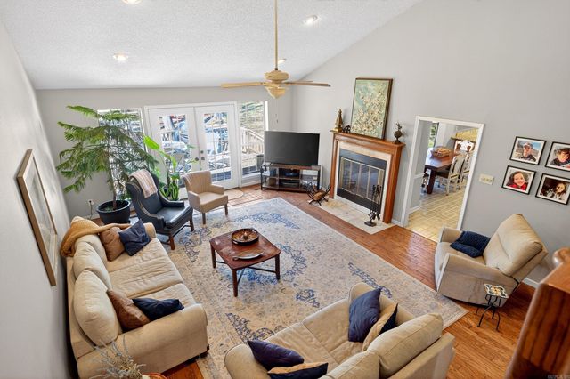 1800 Fox Trail Drive, Benton, AR 72019