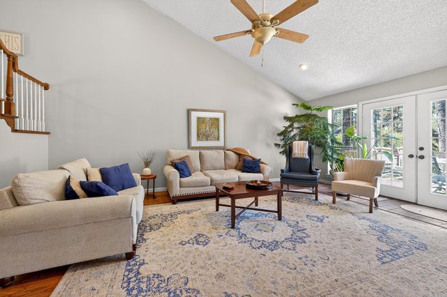 1800 Fox Trail Drive, Benton, AR 72019