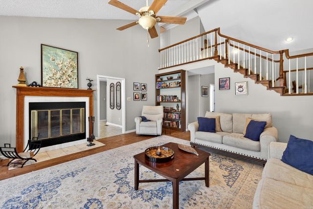 1800 Fox Trail Drive, Benton, AR 72019