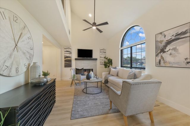 510 Kenya Street, Cedar Hill, TX 75104