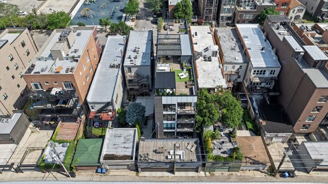 1437 W Grand Avenue 1N, Chicago, IL 60642