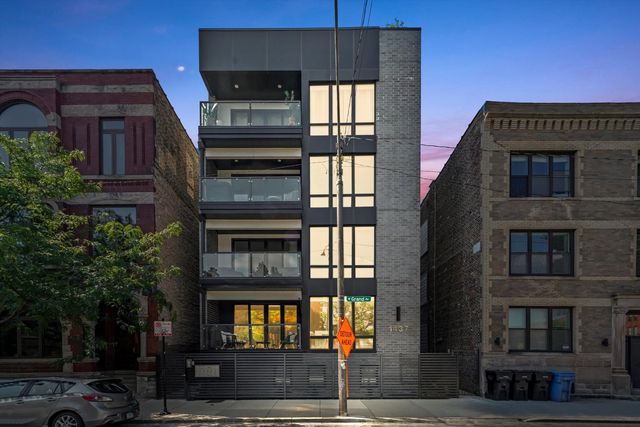 1437 W Grand Avenue 1N, Chicago, IL 60642
