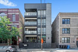 1437 W Grand Avenue 1N, Chicago, IL 60642