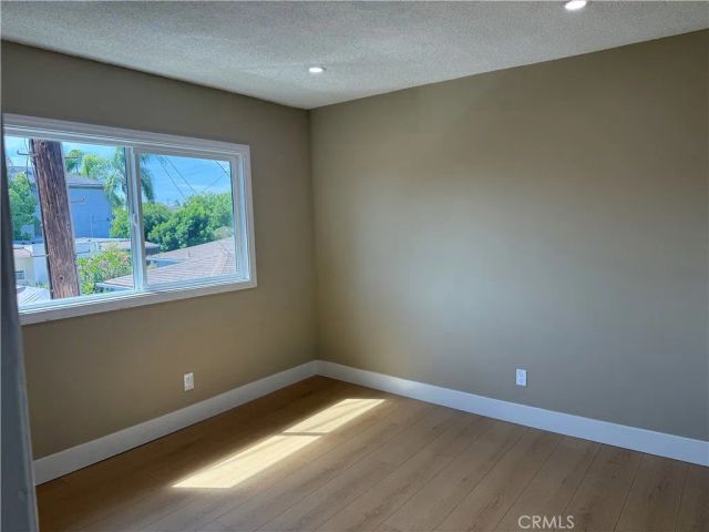 600 E Acacia Avenue 8, Glendale, CA 91205