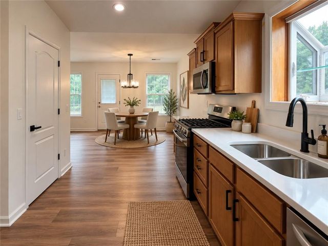 6330 Queensdale Drive, Douglasville, GA 30135