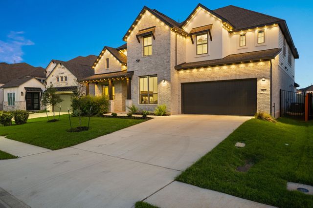 372 Hollister DR, Liberty Hill, TX 78642