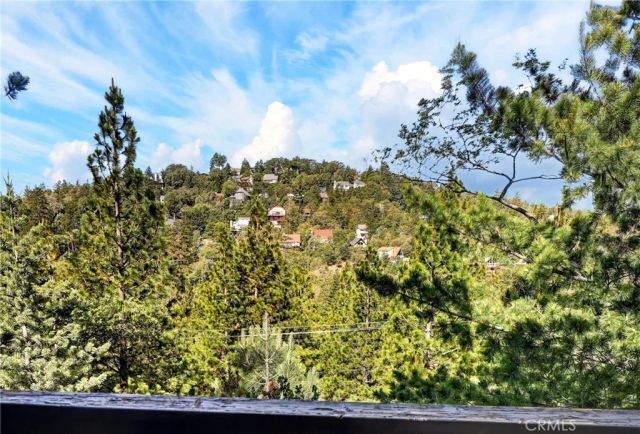 1341 Calgary Drive, Lake Arrowhead, CA 92352
