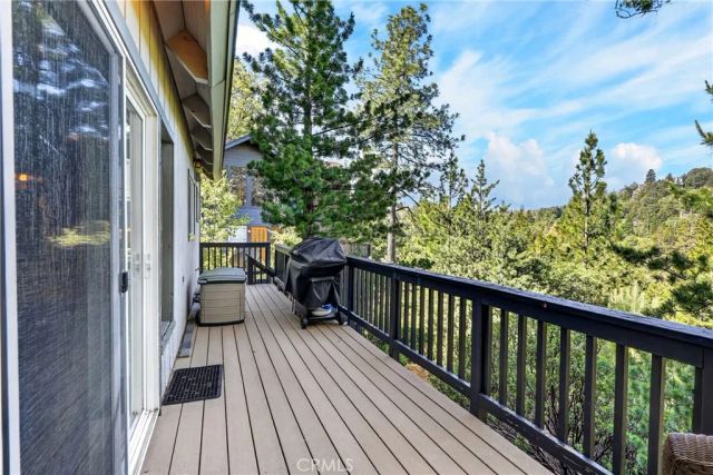 1341 Calgary Drive, Lake Arrowhead, CA 92352