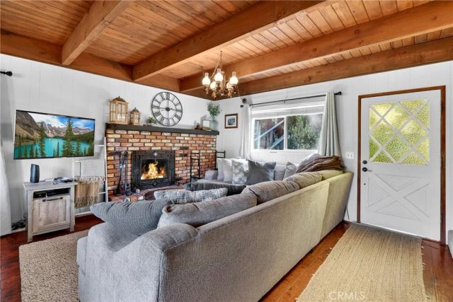 1341 Calgary Drive, Lake Arrowhead, CA 92352