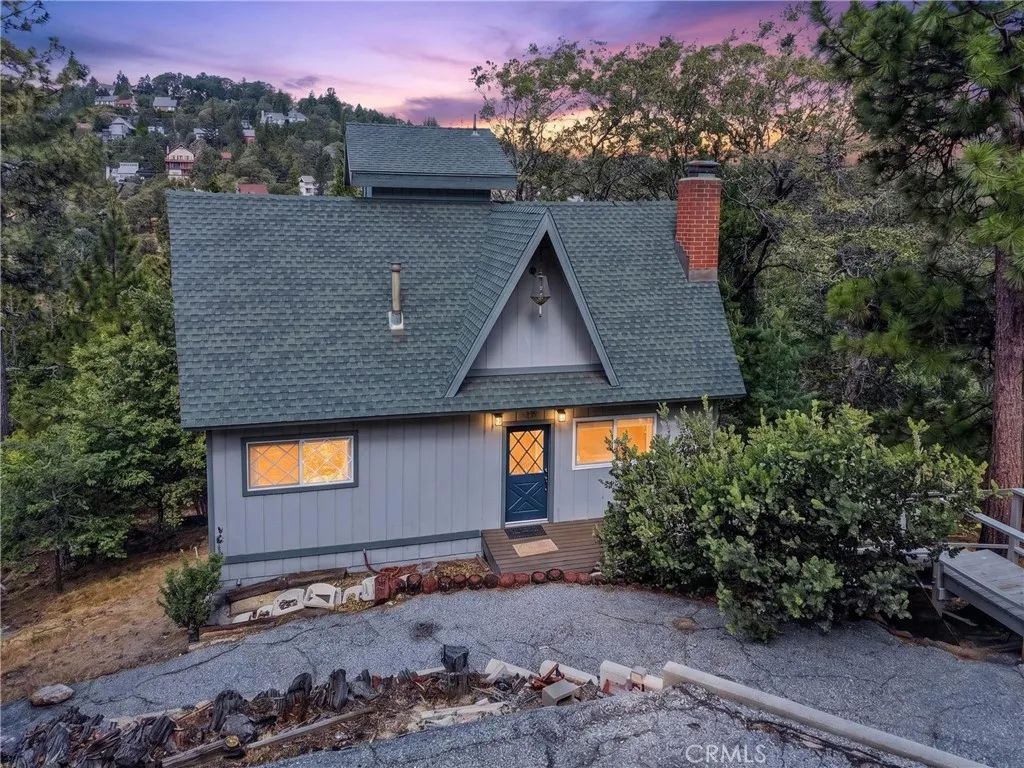 1341 Calgary Drive, Lake Arrowhead, CA 92352
