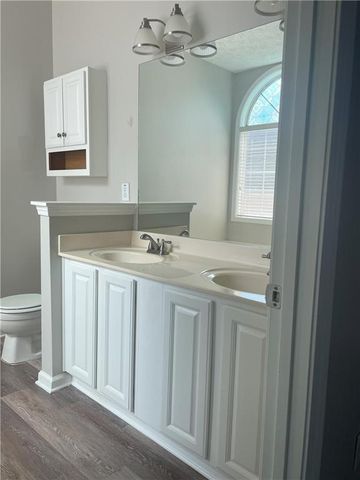 140 Aven Court, Alpharetta, GA 30004