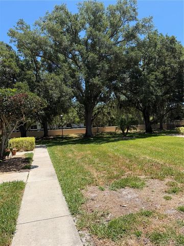 5735 GARDENS DRIVE 5735, Sarasota, FL 34243